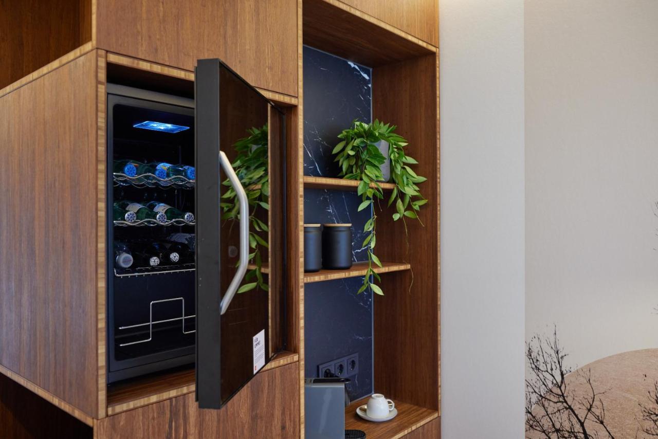 Tin Inn - Erkelenz - Das Hotel Aus Hochwertig Ausgebauten Ueberseecontainern Kültér fotó